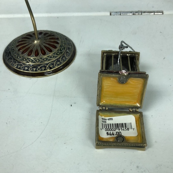 Elegant Miniature Birdcage Jewelry Holder/Trinket Box - Picture 4 of 6